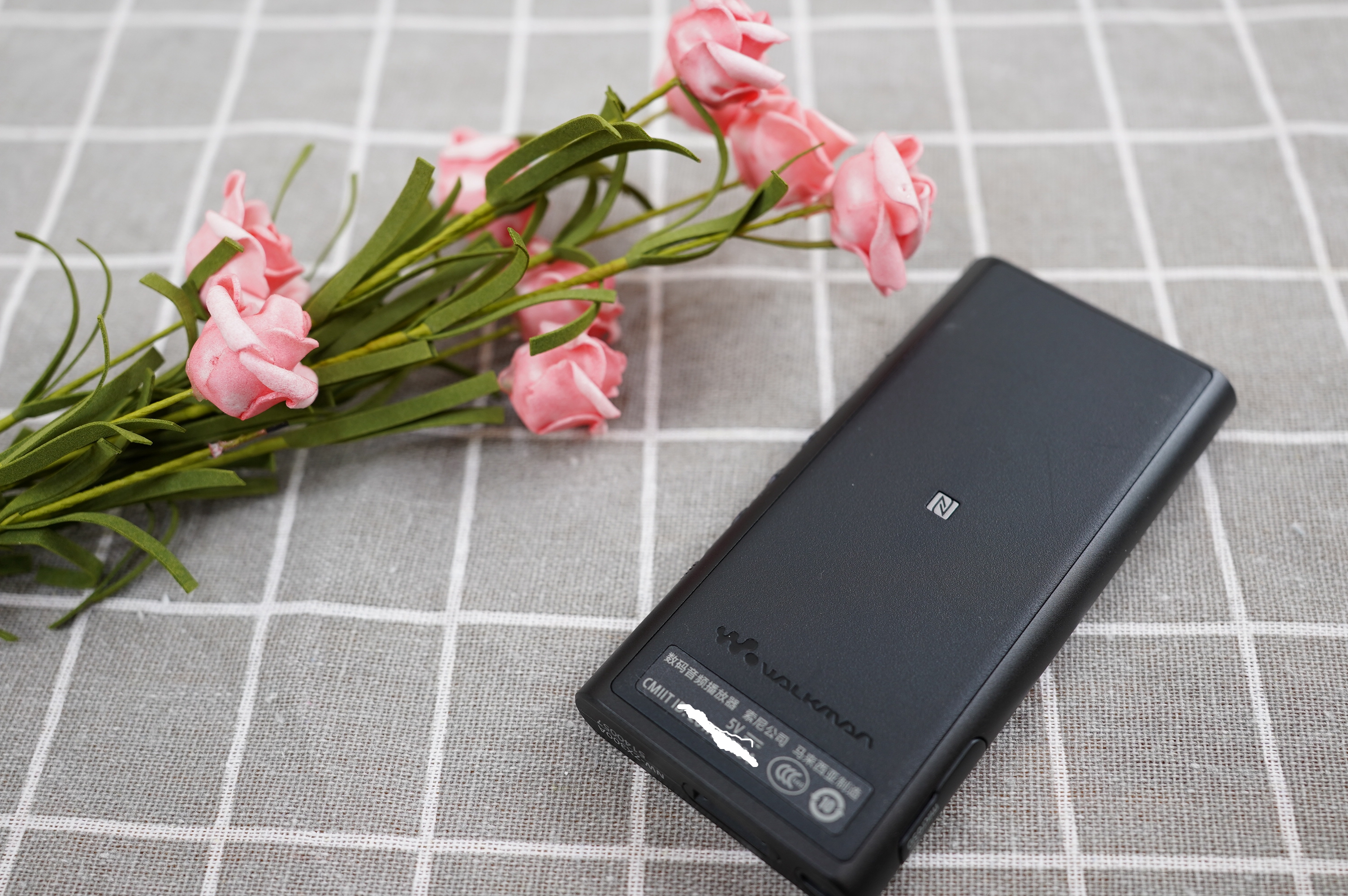 万字长文评测,SONYNW-ZX300A音频*放播**器是否值得买