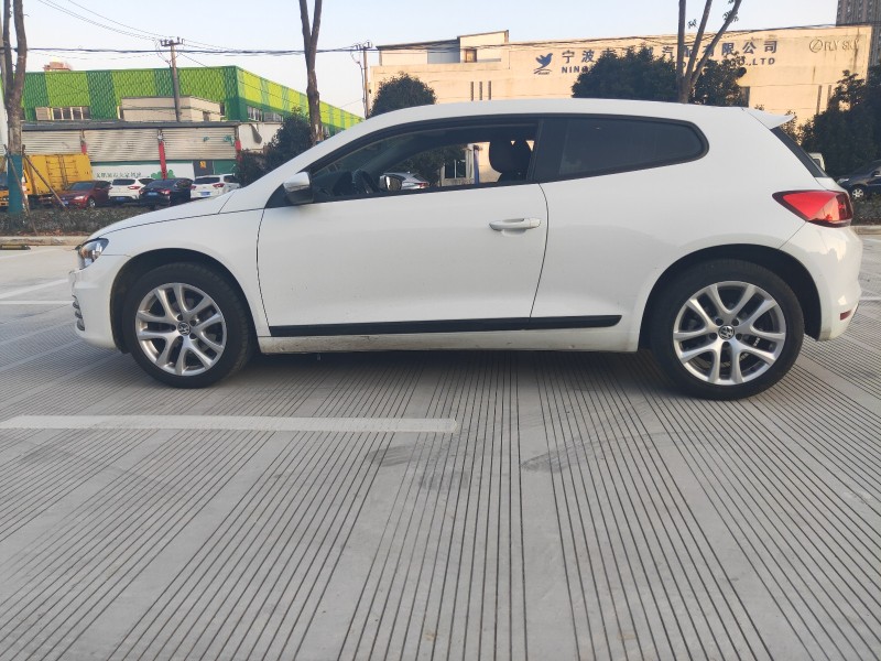 大众尚酷1.4t加多少升机油,大众1.4t尚酷