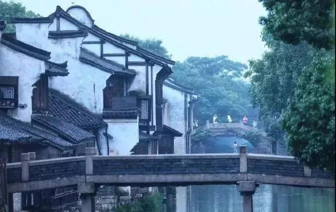 乌镇现在还值得去吗,乌镇是否值得去
