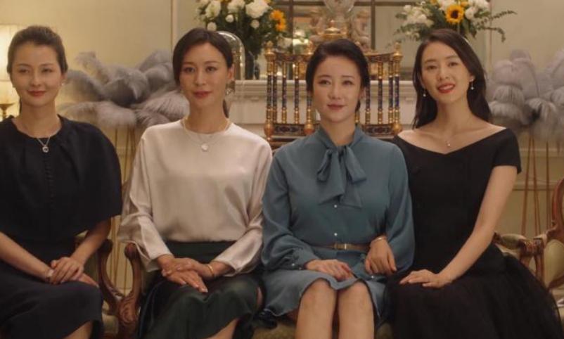 鞠婧祎与杨幂撞衫是谁先穿的,鞠婧祎穿山寨博主道歉