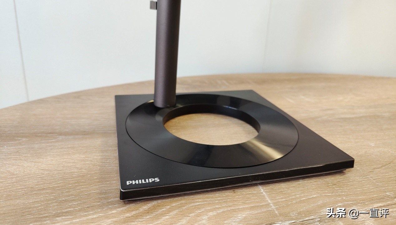 飞利浦279c9和lgup850n-w对比,飞利浦279c9能替代苹果显示器嘛