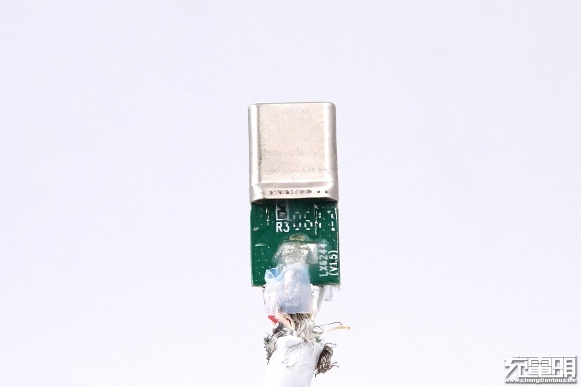 华为usb充电线拆解,华为40w快充数据线拆解构造