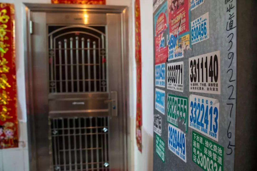 清远广告拆除,清远清理装修垃圾