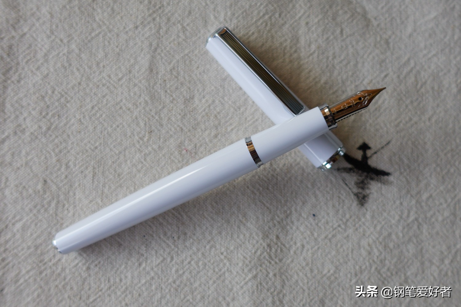 最便宜的日系钢笔,最适合练字的日系钢笔