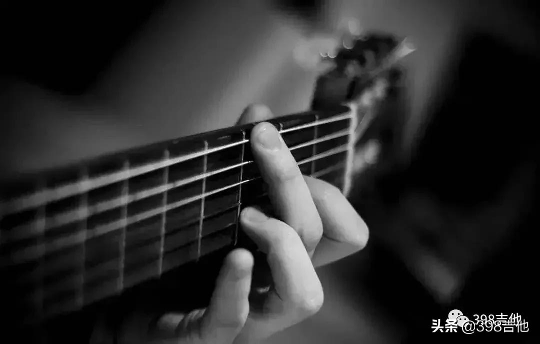 有图片的吉他,吉他指板各品位音名对照图