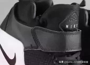 鞋脏了不怕踩水,鞋脏了用鞋刷都刷不干净