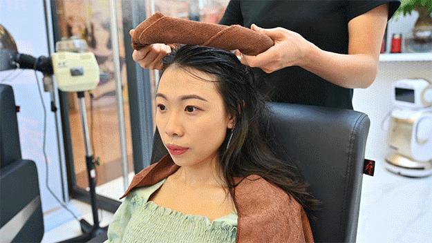 叹头部SPA！拒做人间“油”物，解锁防秃养发小妙招