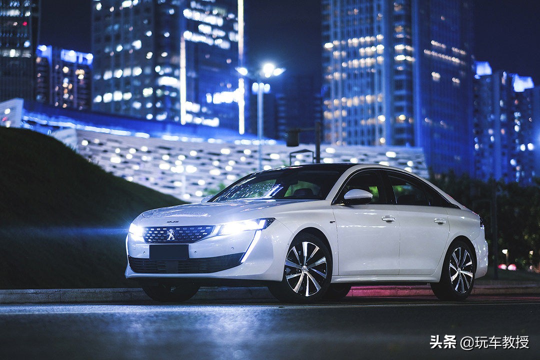 性价比之王，魔毯底盘，全新一代雪铁龙C5即将上线