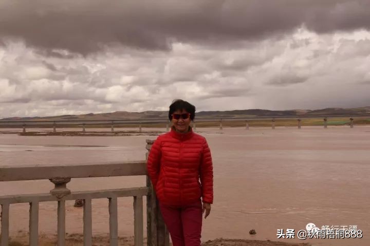 自驾青藏线进藏有多困难？有兴趣的就跟我走一趟逶迤的青藏线吧