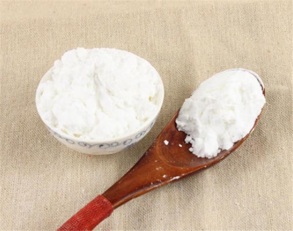 做菜生粉和淀粉的区别,生粉和淀粉的用途做菜一定要知道