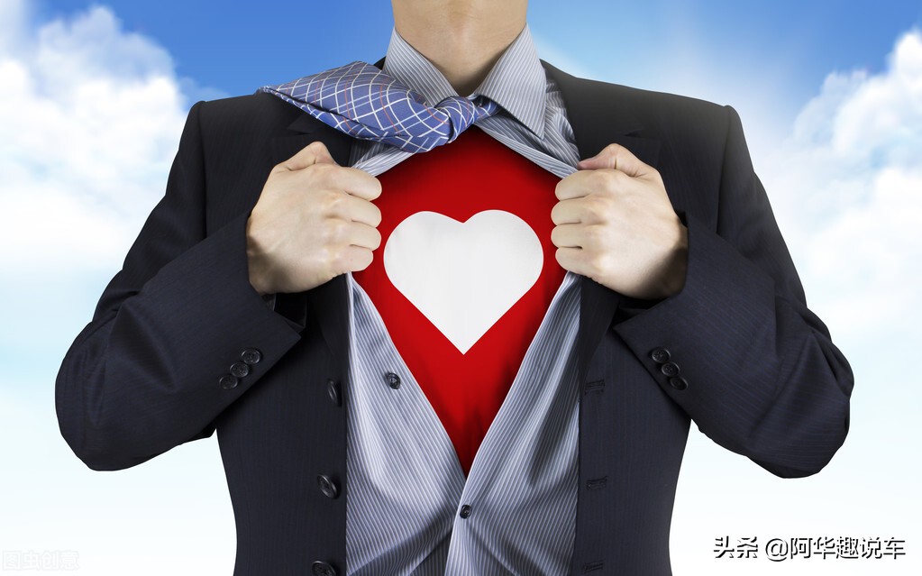 车的颜色哪个最安全,车的颜色哪一个比较保值