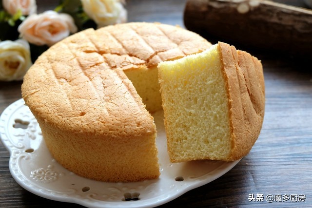 做蛋糕200克的面粉需要几个鸡蛋,自制蛋糕只用一个鸡蛋就可以做