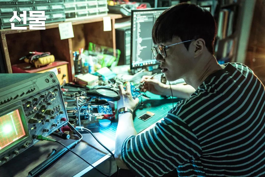 exobeenthrough现场金俊勉,exocallmebaby舞台边伯贤金俊勉