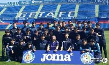 昆一中西山学校优质生源基地——金色学校足球特色课