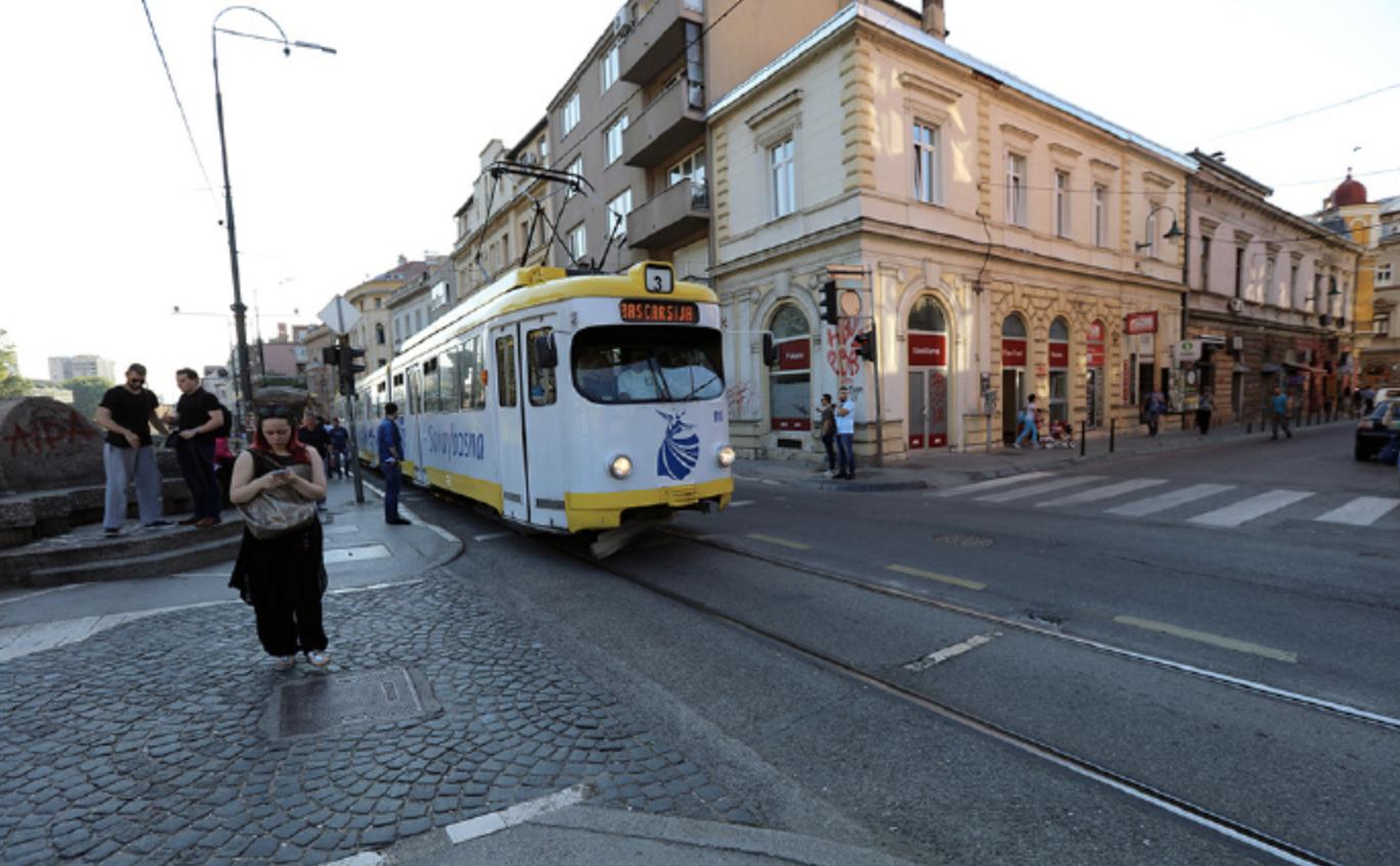 免费播放瓦尔特保卫萨拉热窝电影,老影片瓦尔特保卫萨拉热窝