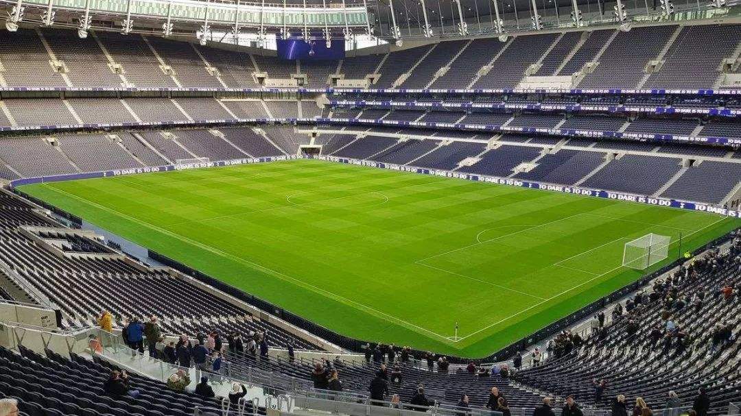 乌鲁木齐高尔夫球馆建设,乌鲁木齐免费足球球场