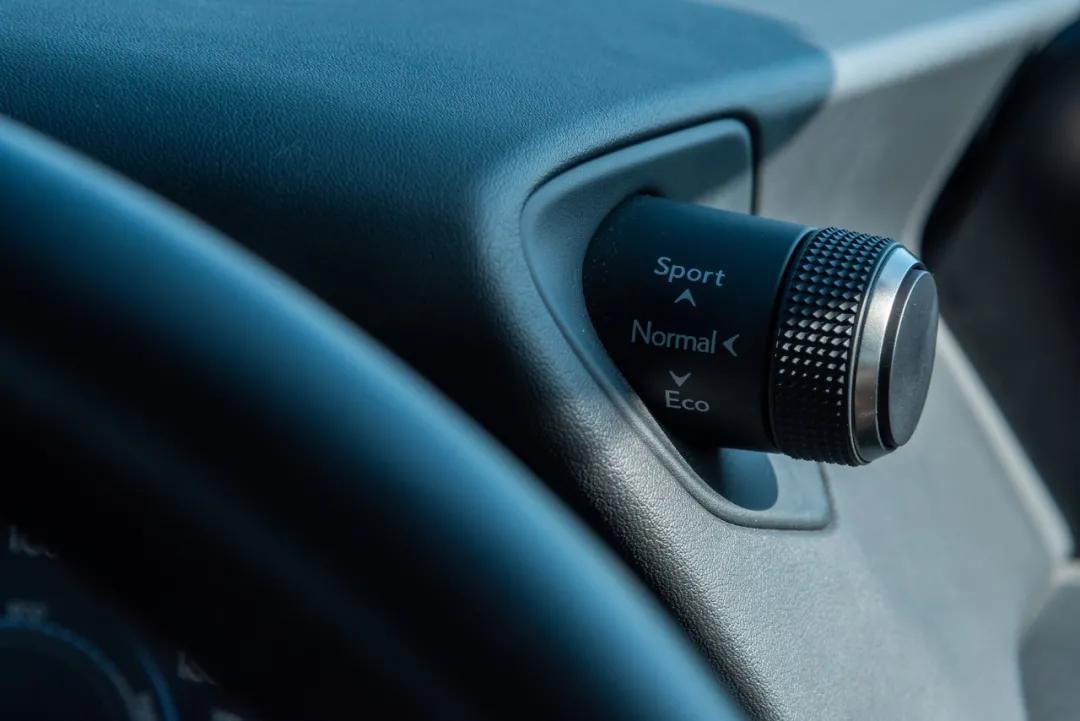 雷克萨斯ux260试驾体验,雷克萨斯ux260h试驾体验