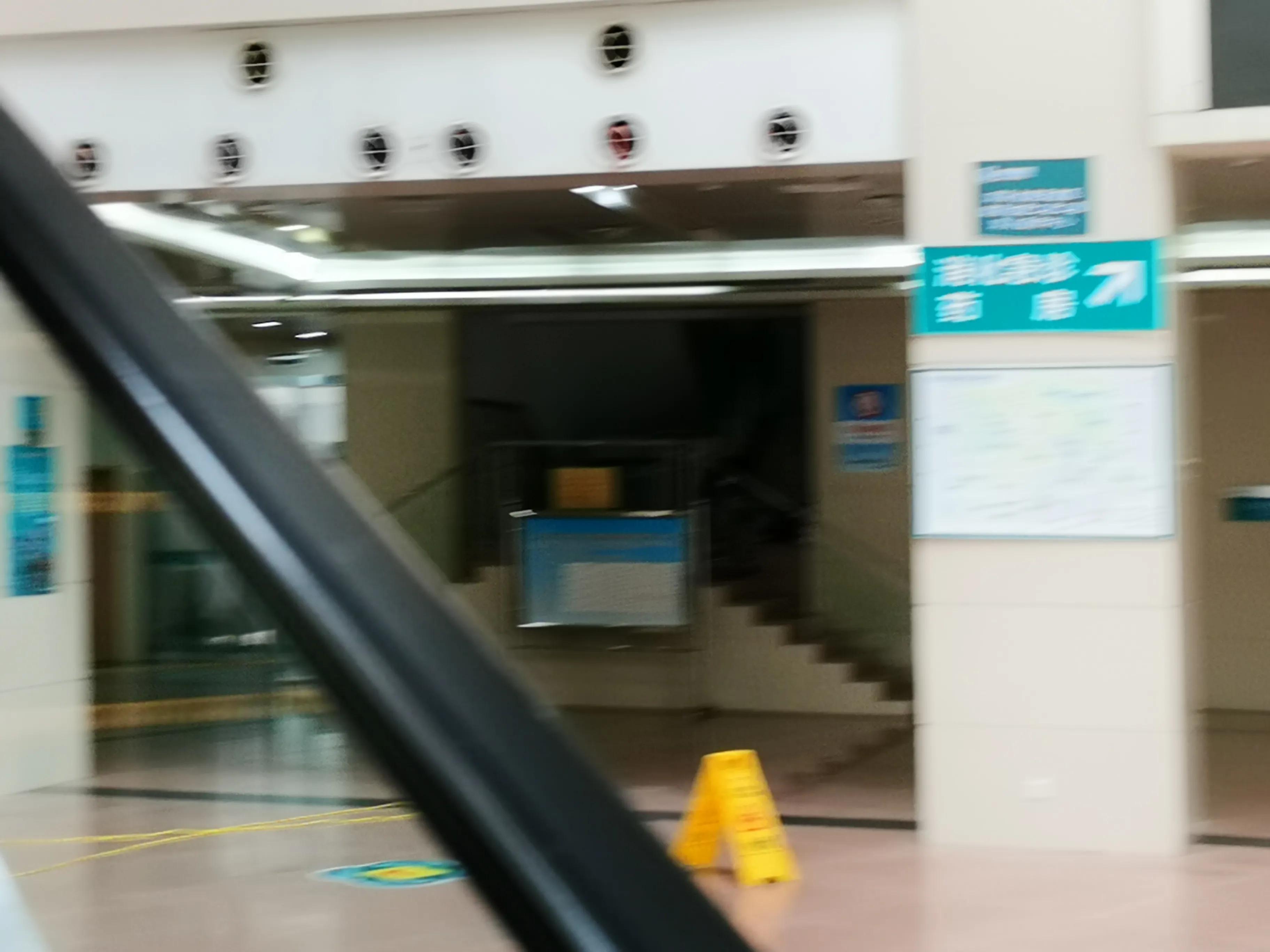 西京医院今日人多吗,西京医院周六人多吗