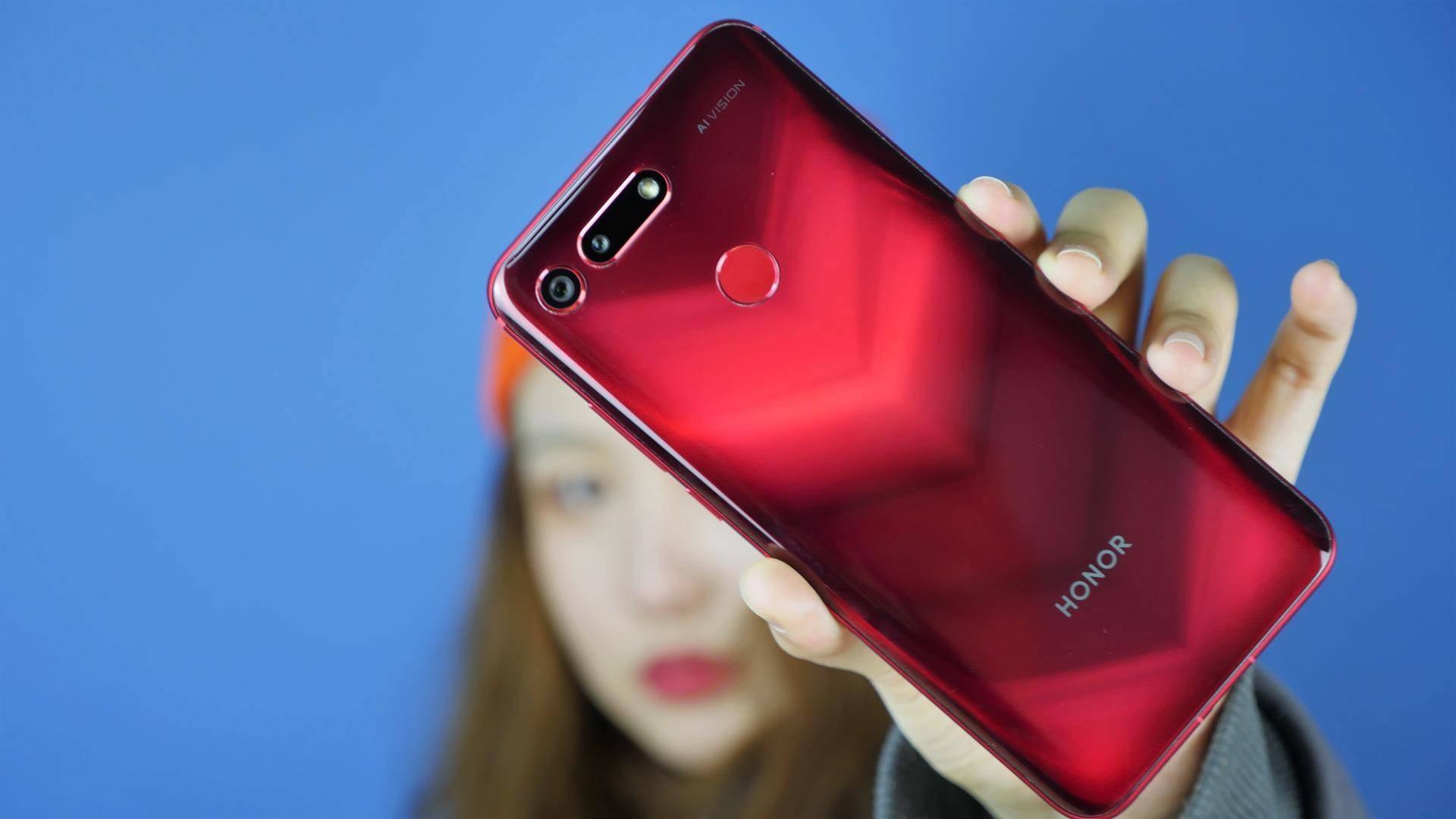 同样价格的手机华为好还是vivo好,华为手机目前最值得入手的一款是