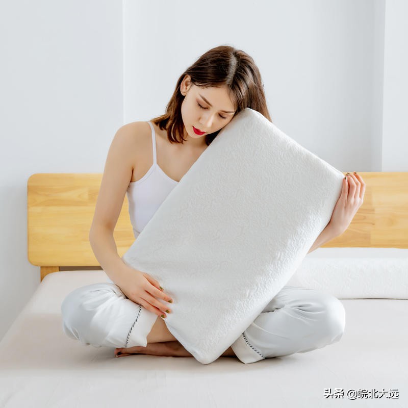 乳胶枕怎么晒,乳胶枕需要晾晒多久