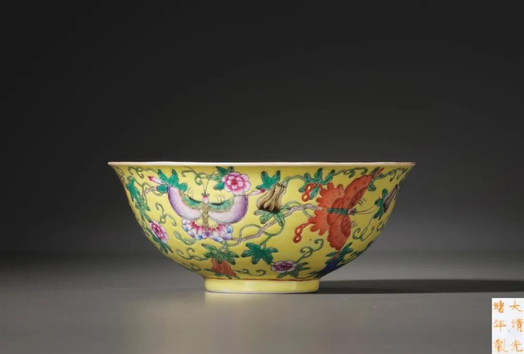 2024春拍晚清瓷器成交记录,2021中国艺术品明清瓷器成交前十