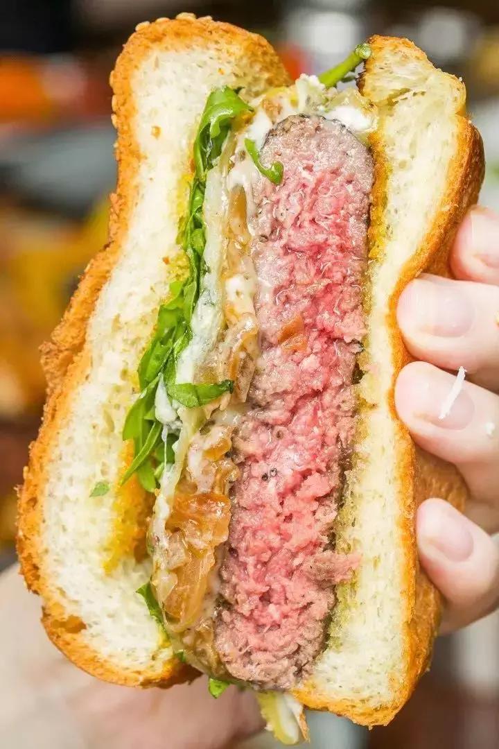 超值双人餐仅需88元,超值双人餐78元和尊享四人餐188元