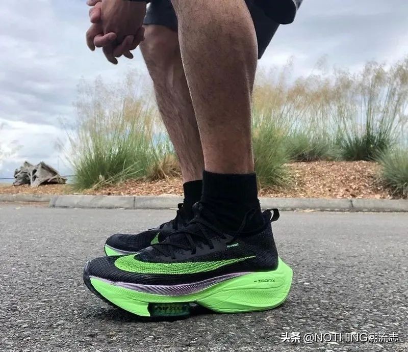 nike跑鞋耐克2019最火的鞋子,nike运动鞋哪一款最好