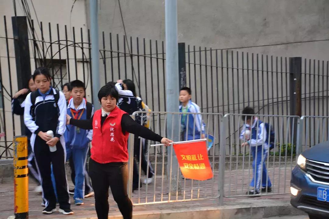 龙岗花式“开学”，各路“豪杰”助力，快来一探究竟吧～