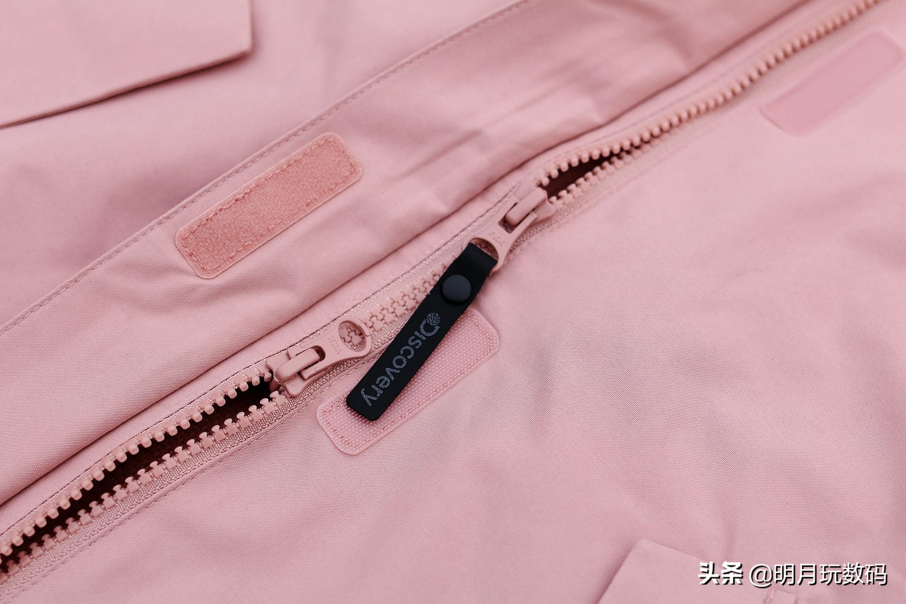 discoveryactive冲锋衣,什么牌子的冲锋衣时尚减龄好看