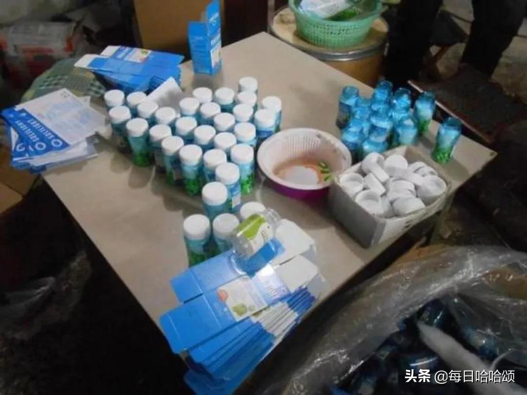 来看看这些被*肥药减**“榨干”的中国女孩们，有多么挣扎！