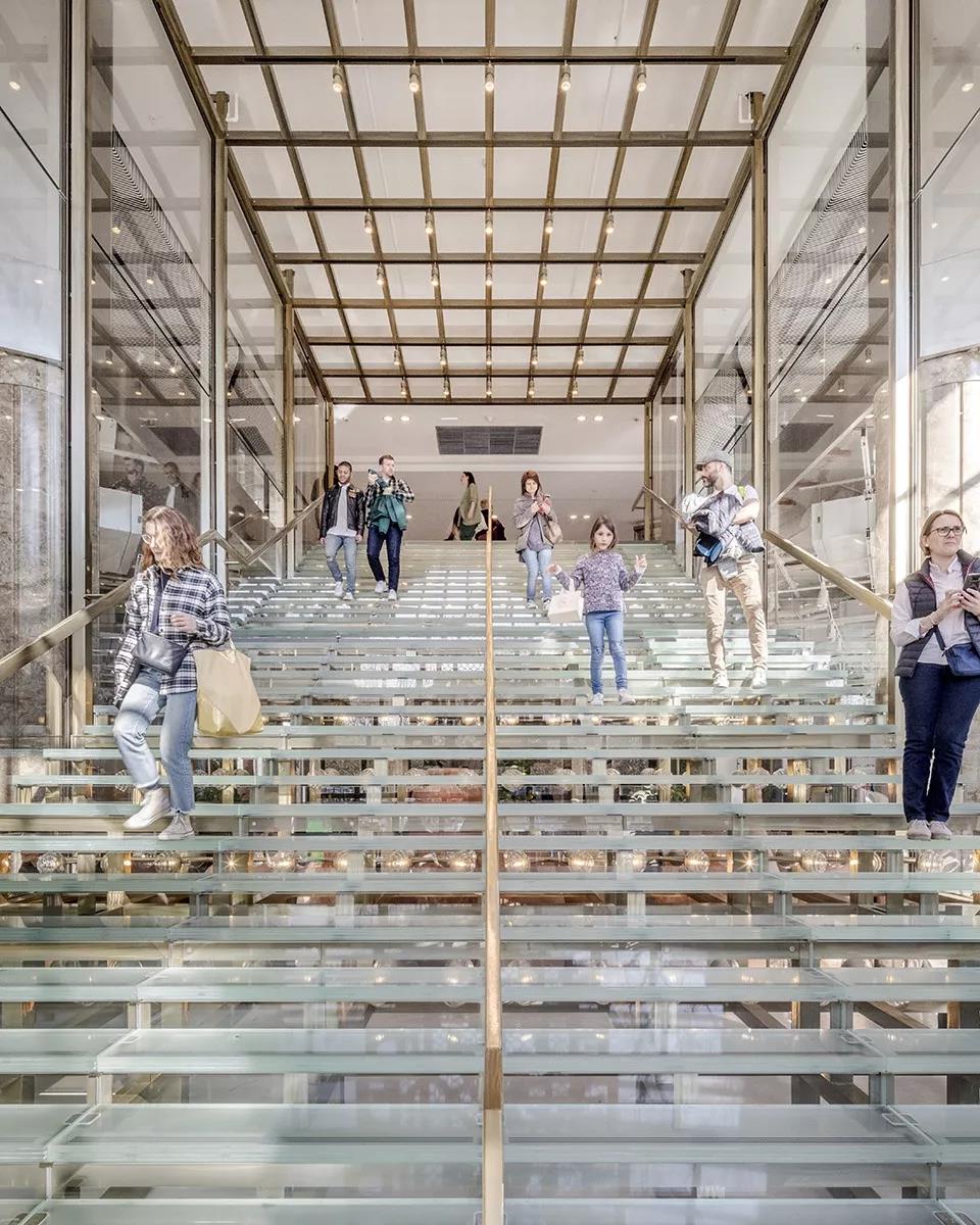 一个艺术兼商业的多维日常空间,商业与艺术结合的设计