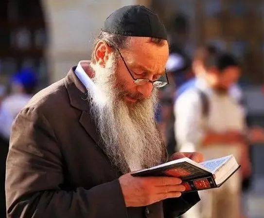 犹太人认为薄利多销不是生财之道,犹太人不做薄利多销的生意