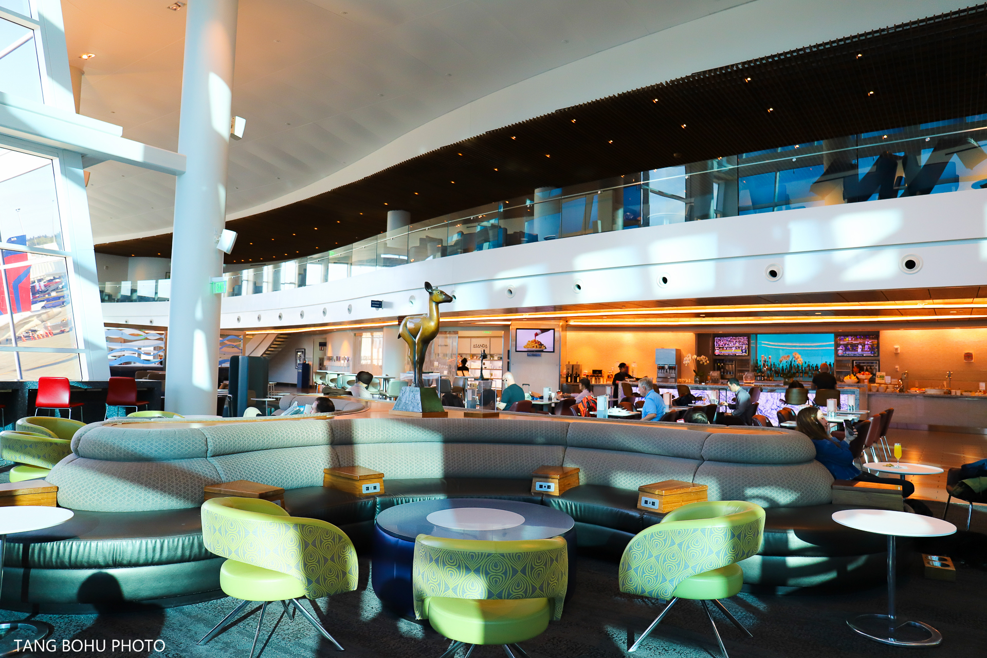 达美航空经济舱如何坐得舒服,达美航空登机体验