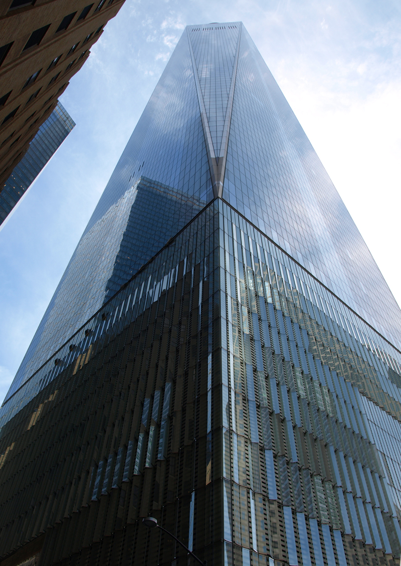 美国第一高楼和最高的桥,美国第一高楼和中国第一高楼