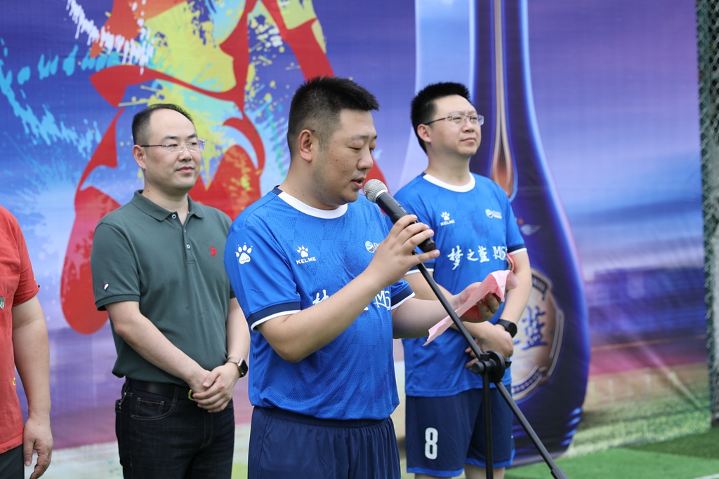 淮安洪泽：“梦之蓝M6+”洪泽区足球邀请赛开赛
