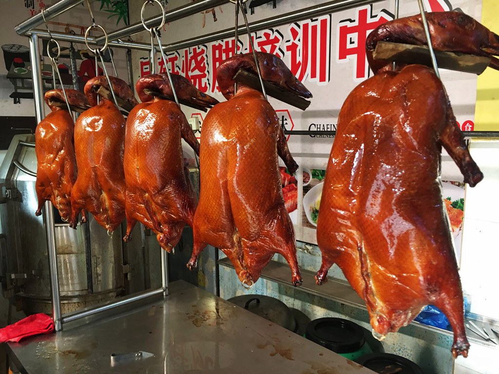 烧鸭如何持久脆皮,广式脆皮烧鸭教程