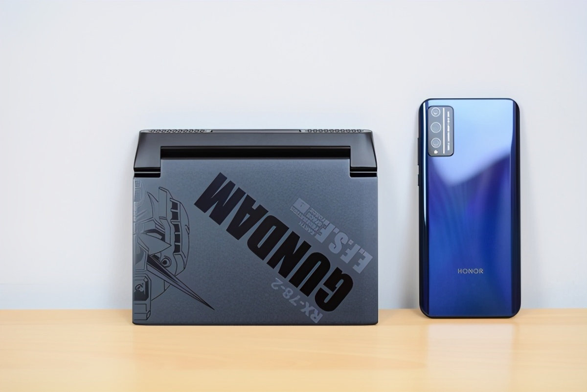 最新游戏笔记本电脑评测,小不点游戏好玩吗