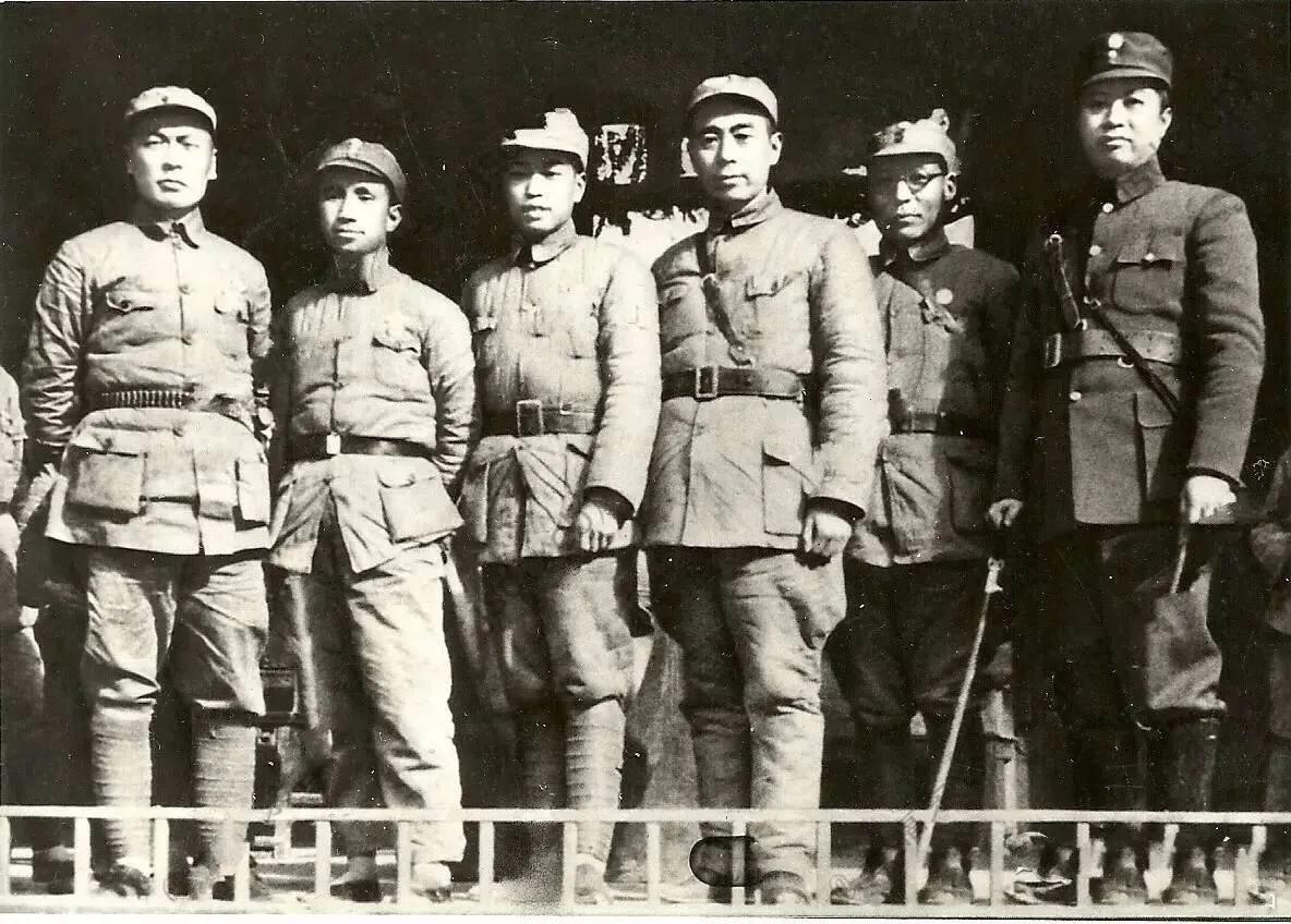 1984年粟裕遗体在八宝山火化，才发现他头颅中的3枚弹片，54年啊