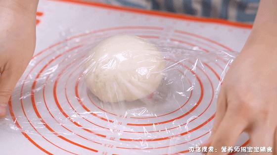 秒杀必胜客！娃吃一块胜过一碗饭，钙铁锌一站齐，松软酸甜最开胃