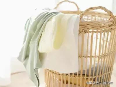 原来洗羽绒服可以这么简单，推荐收藏学习