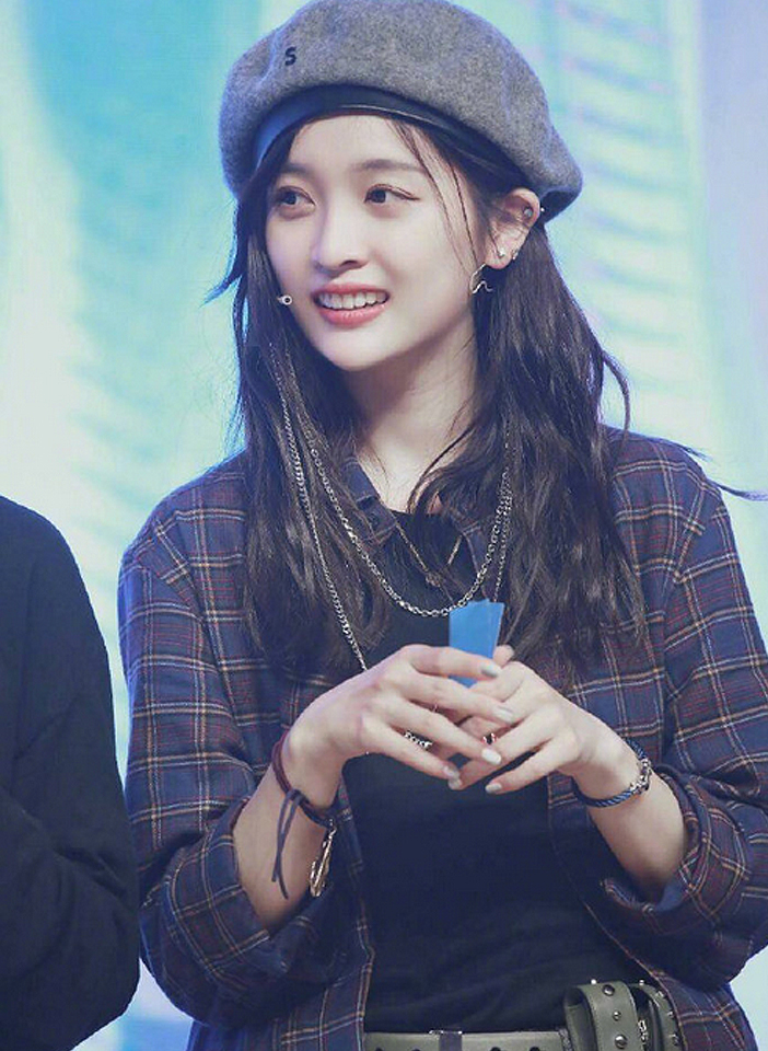 不同款式的贝雷帽适合的发型,贝雷帽发型适合什么脸型