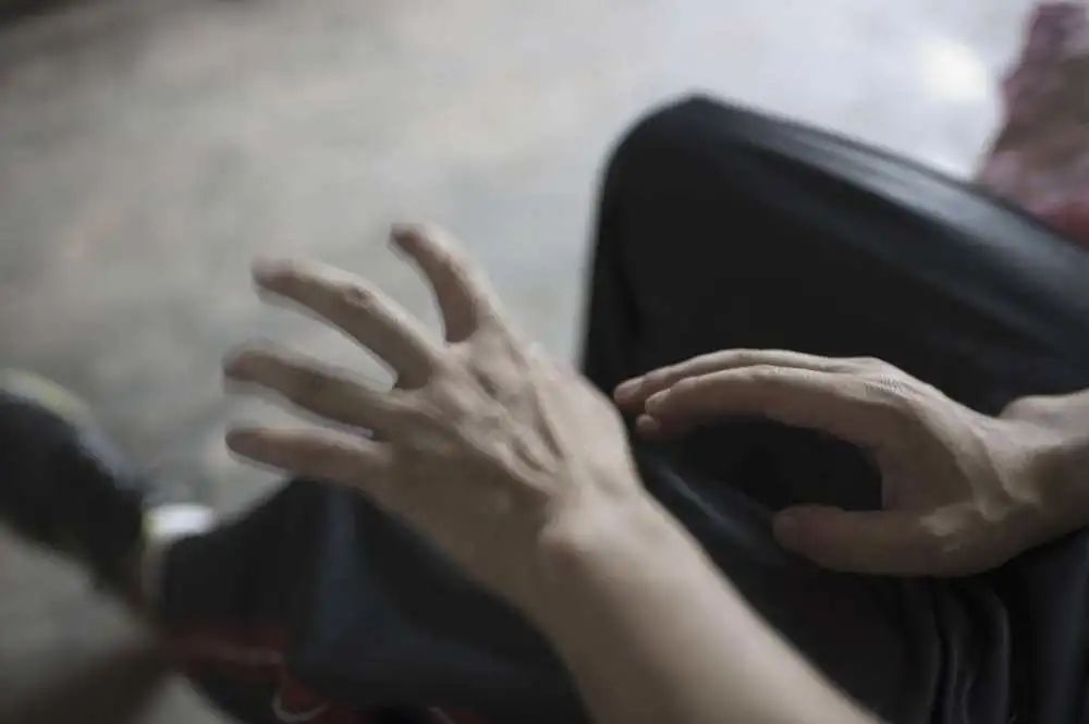 冰桶挑战诱发渐冻症,冰桶挑战渐冻人死亡