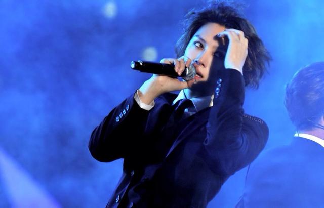 金希澈momo什么时候谈的,momo金希澈甜蜜互动