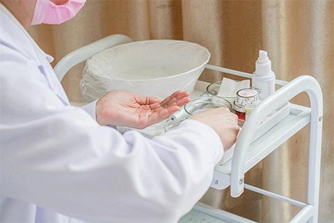 我花99块钱就泡到了我们公司的“彭于晏”！