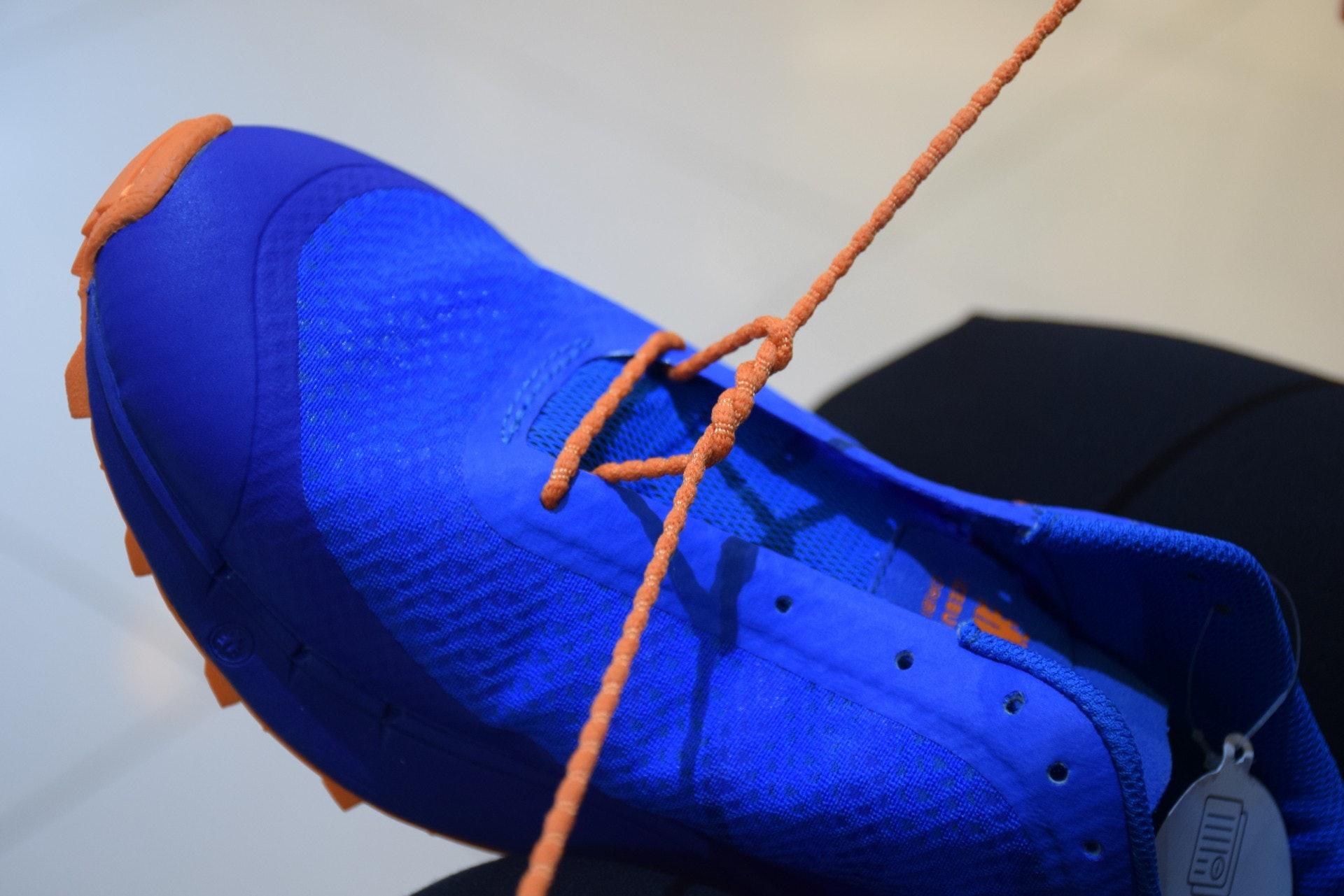 徒步户外鞋怎么系鞋带,系鞋带方法简单不易松开登山鞋