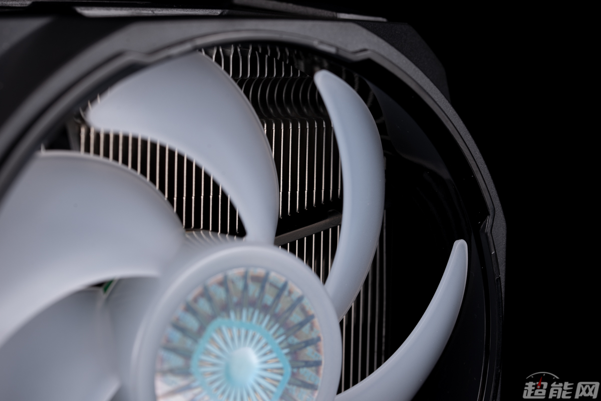 酷冷至尊T610PARGB风冷散热器评测：炫光潮流的拥护者