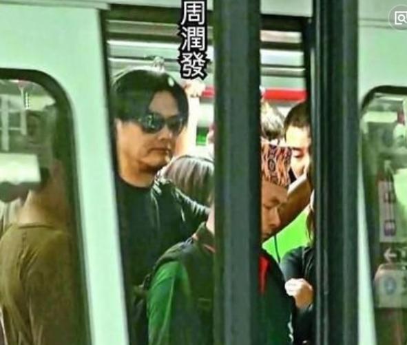 买二手衣服回家补、一张椅子用18年，这8位明星，有钱也没乱花