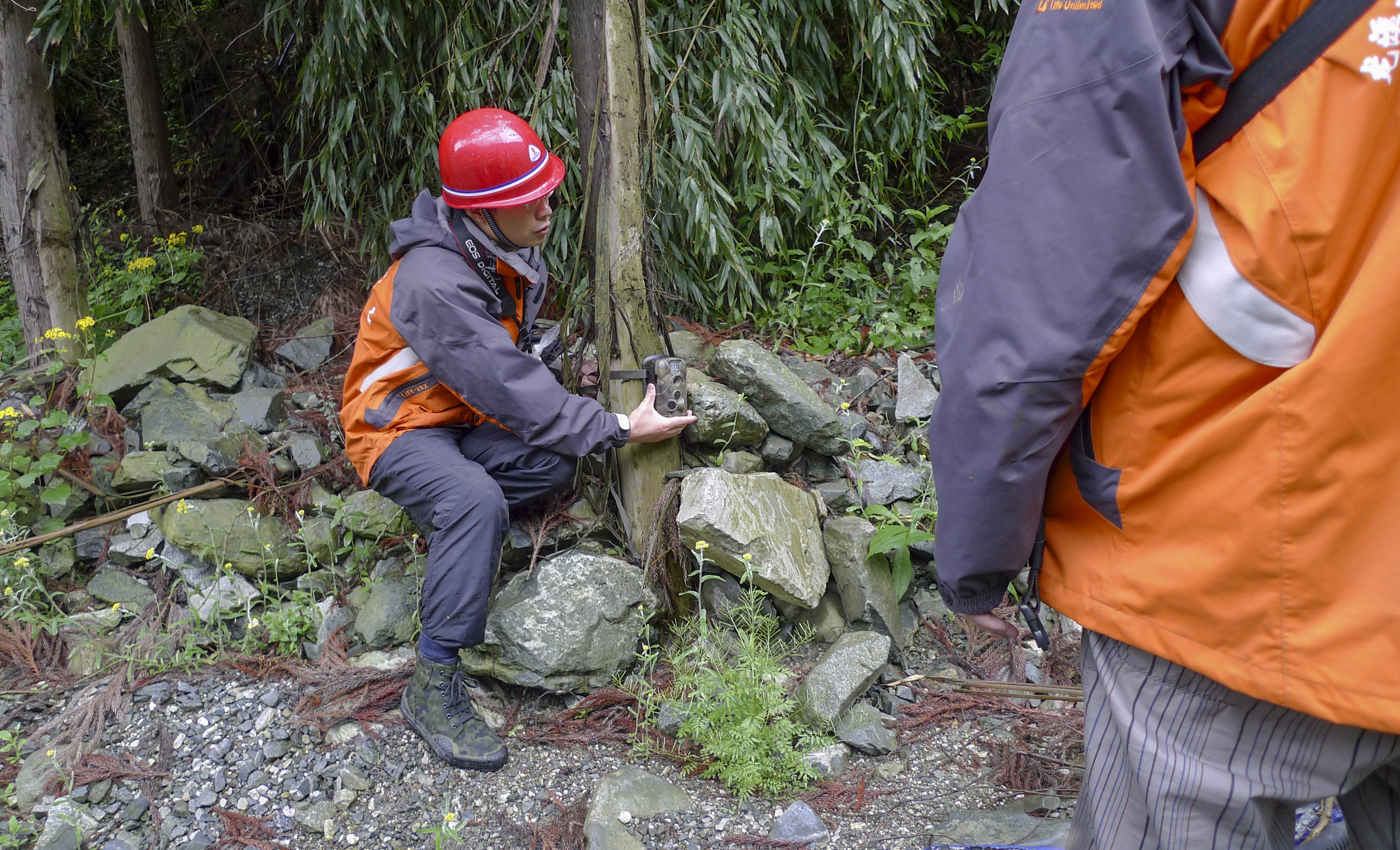 穿越无人区难忘的经历,穿越无人区后半夜的恐怖经历