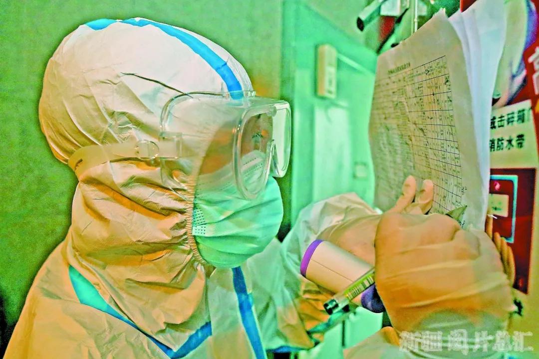 【战胜疫情 *疆新**在行动】社区里的平凡英雄