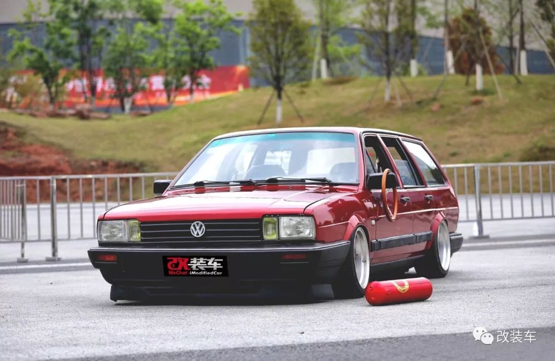 桑塔纳经典改装爆改,桑塔纳经典最强改装